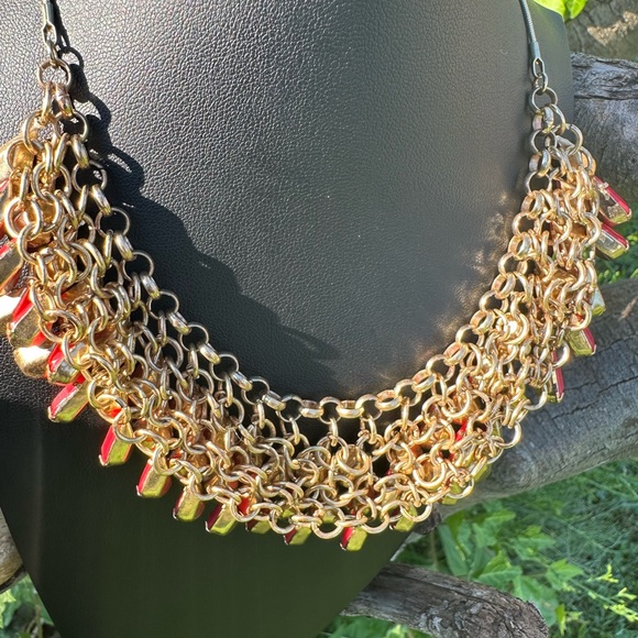 Gold and Red Teardrop Necklace - Picture 5 of 5